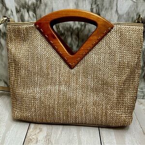 Chic Straw Raffia Woven Tote Wooden Handle Crossbody Strap Vacation Resort Wear